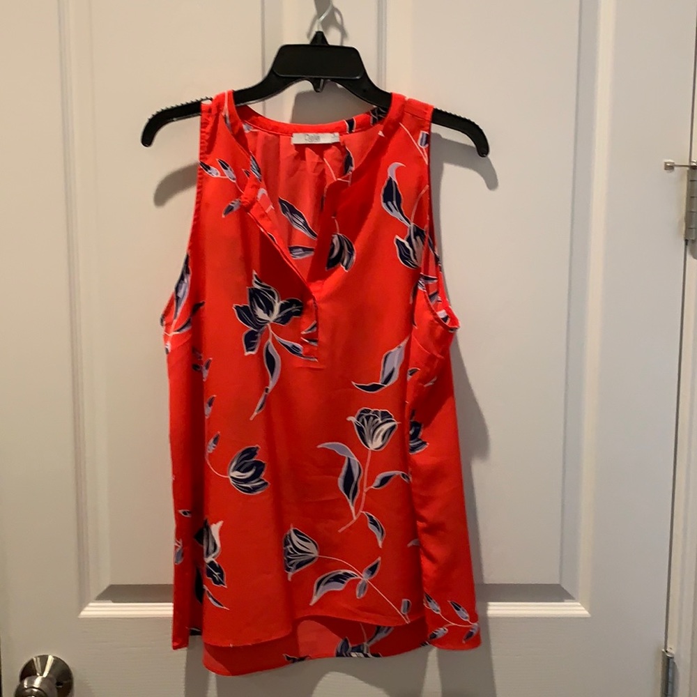 Sleeveless blouse